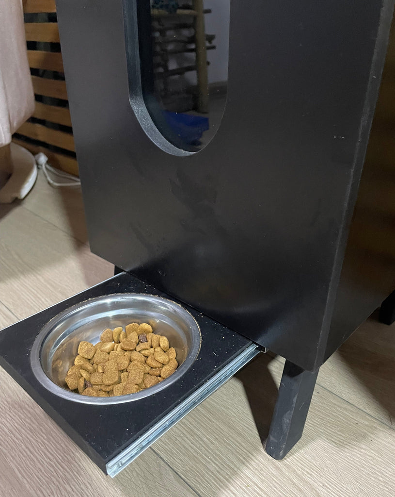Dispensador de alimento para perros y gatos