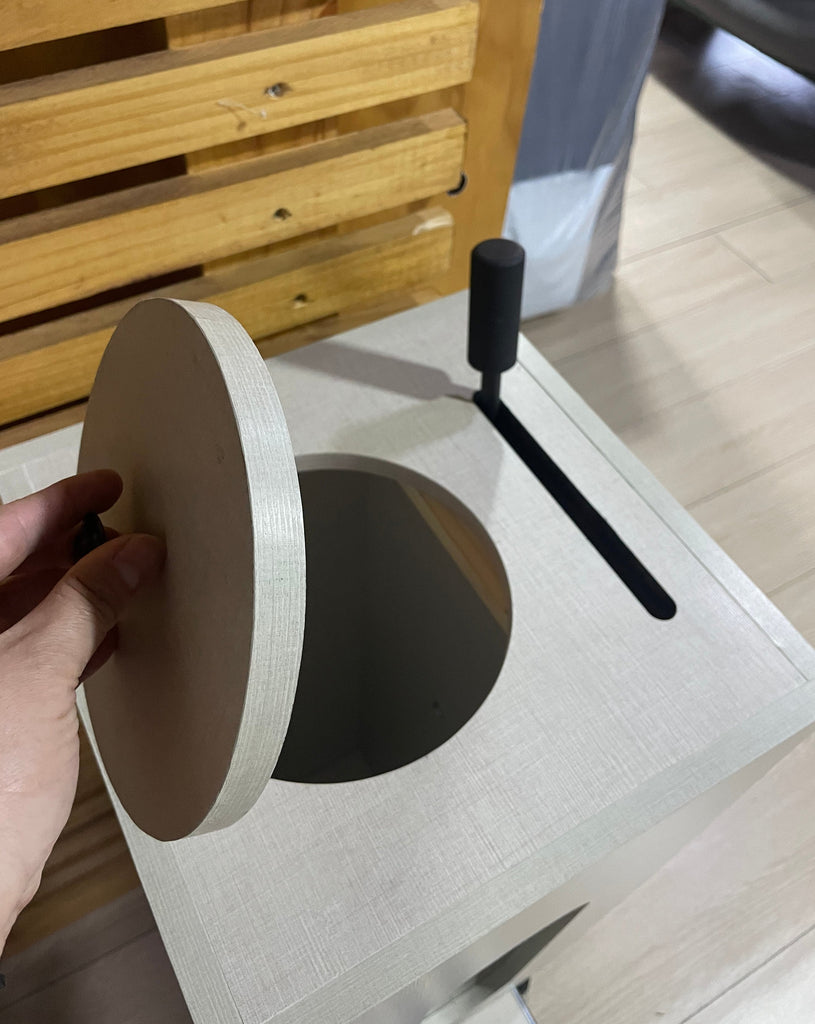 Dispensador de alimento para perros y gatos