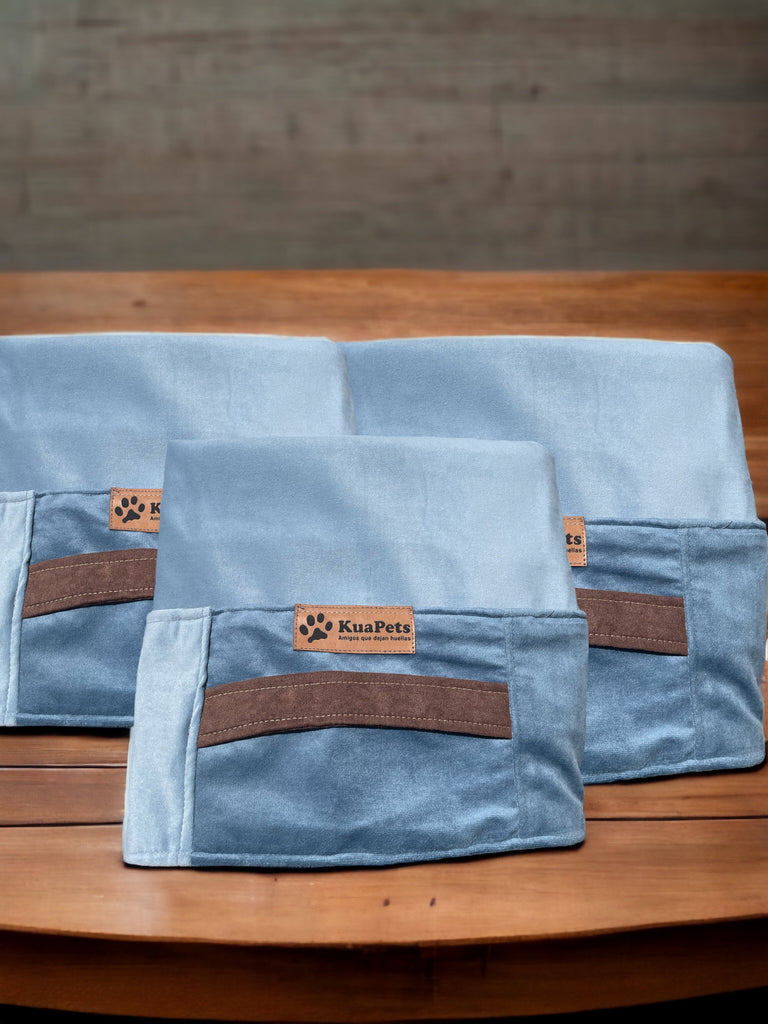 Funda de cama para perros modelo origen azul petróleo